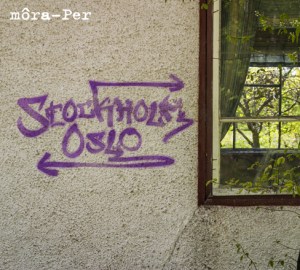 Skivomslag Stockholm-Oslo (2014) av môra-per.