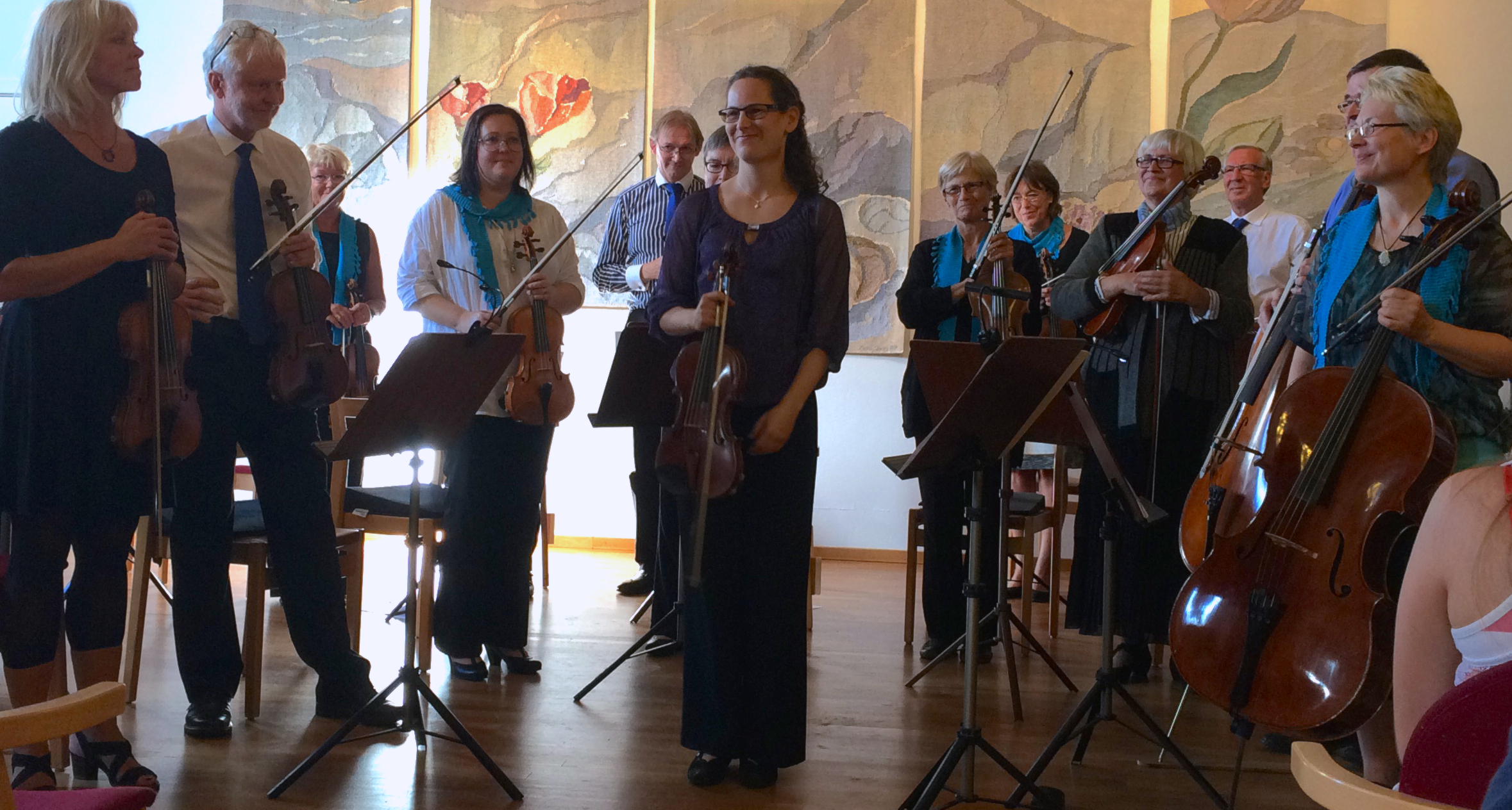 Malin Broman och Arvika Stråkorkester. Foto: David Fryxelius.