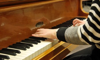 Solbergagymnasiets musikesteter. Foto: David Fryxelius.