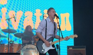 Simon Karlsson (front) och Paul Bärjed i Soul Salvation på Arvika Hamnfest 2015. Foto: David Fryxelius.