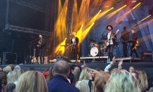 Måns Zelmerlöw på Arvika Hamnfest 2016. Foto: David Fryxelius.