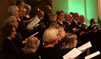 Julkonsert med Arvika stråkorkester och Arvika kammarkör. Foto: David Fryxelius.
