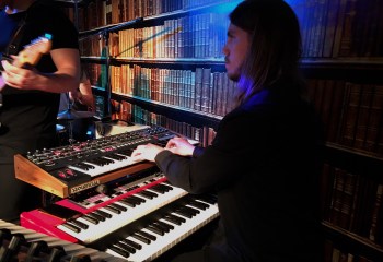 Johan Larsson i Pink Furtan. Foto: David Fryxelius.