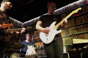 Jens Nilsson och Gustav Kaspersen i Pink Furtan. Foto: David Fryxelius.