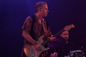 Torbjörn Solberg i T-Bear and the Dukes på Piren Live 2020. Foto: David Fryxelius.