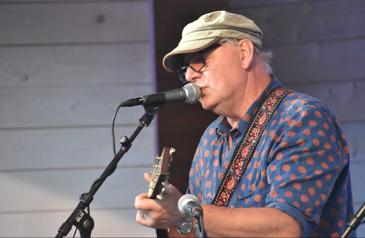 Göran Samuelsson på Stavnäs Vifestival 2022. Foto: David Fryxelius.