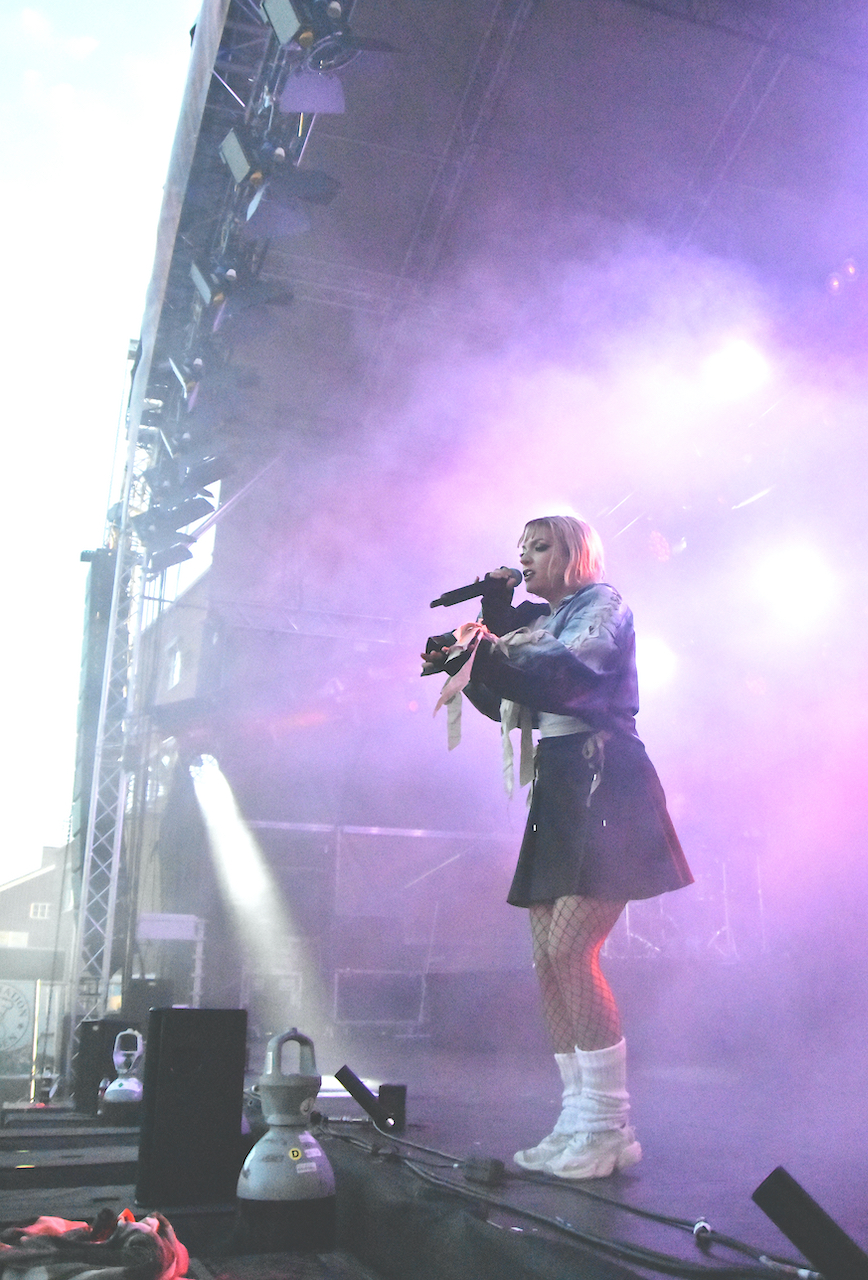 Tove Styrke på Arvika Hamnfest 2022. Foto: David Fryxelius.