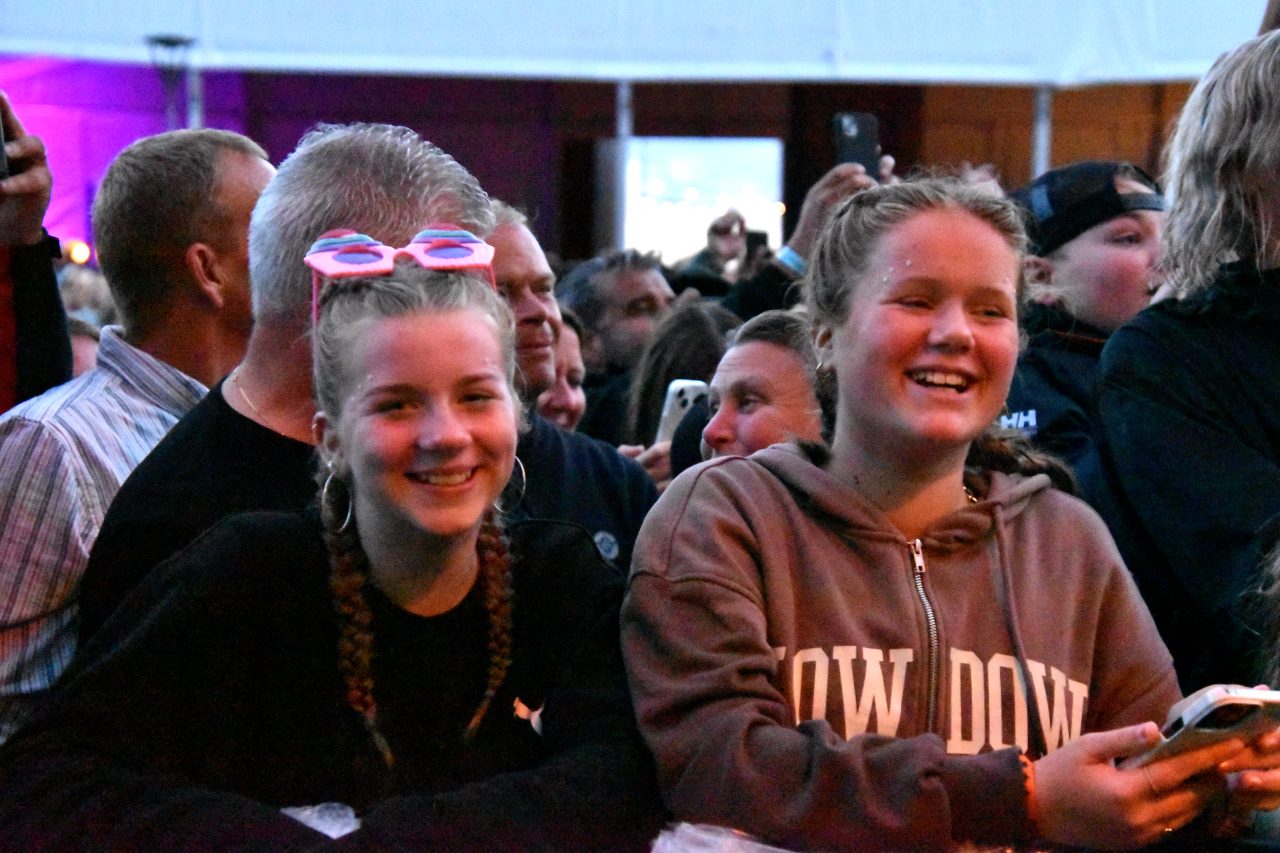 Publik på Arvika Hamnfest 2023. Foto: David Fryxelius.